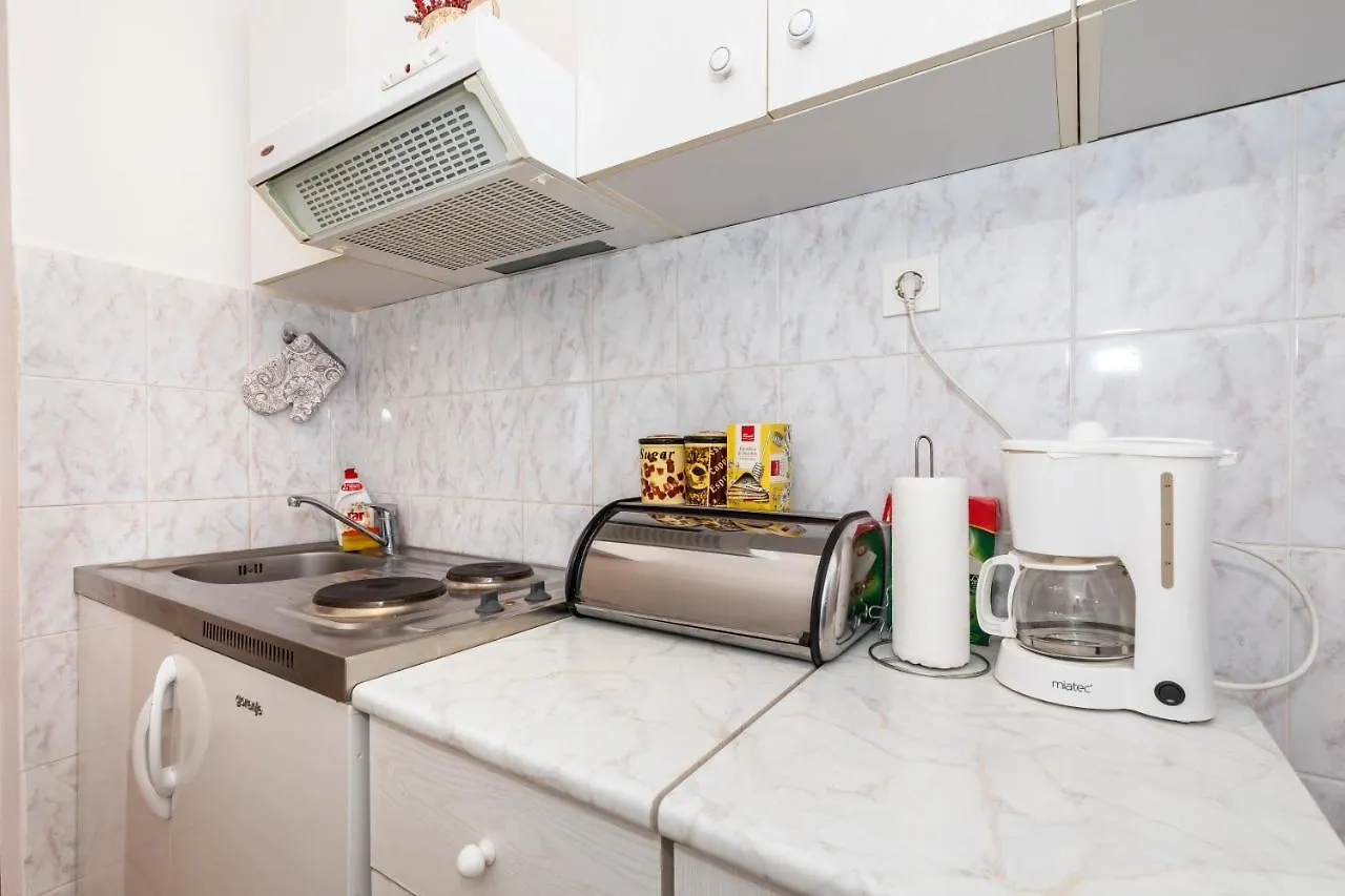 Apartment Muzic Mali Losinj 0*,  Croatia