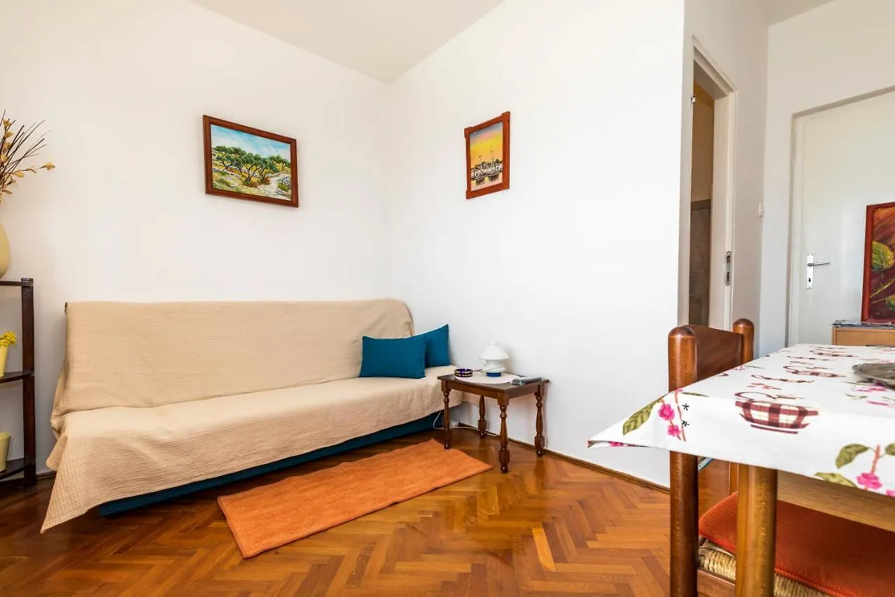 Apartment Muzic Mali Losinj