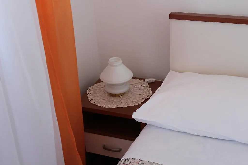 Apartment Muzic Mali Losinj